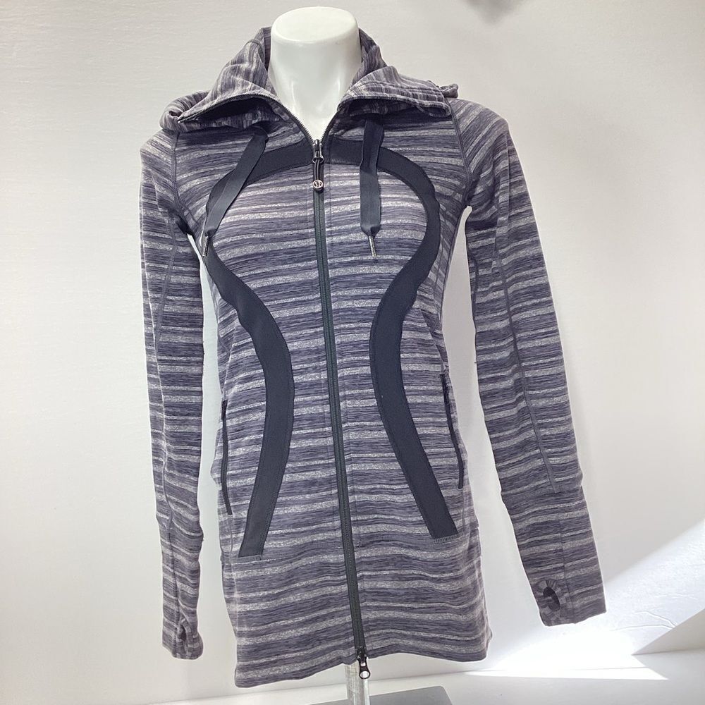 Lululemon Stride Athletic Jacket Zip Front Hooded Sweatshirt Black Gray 2